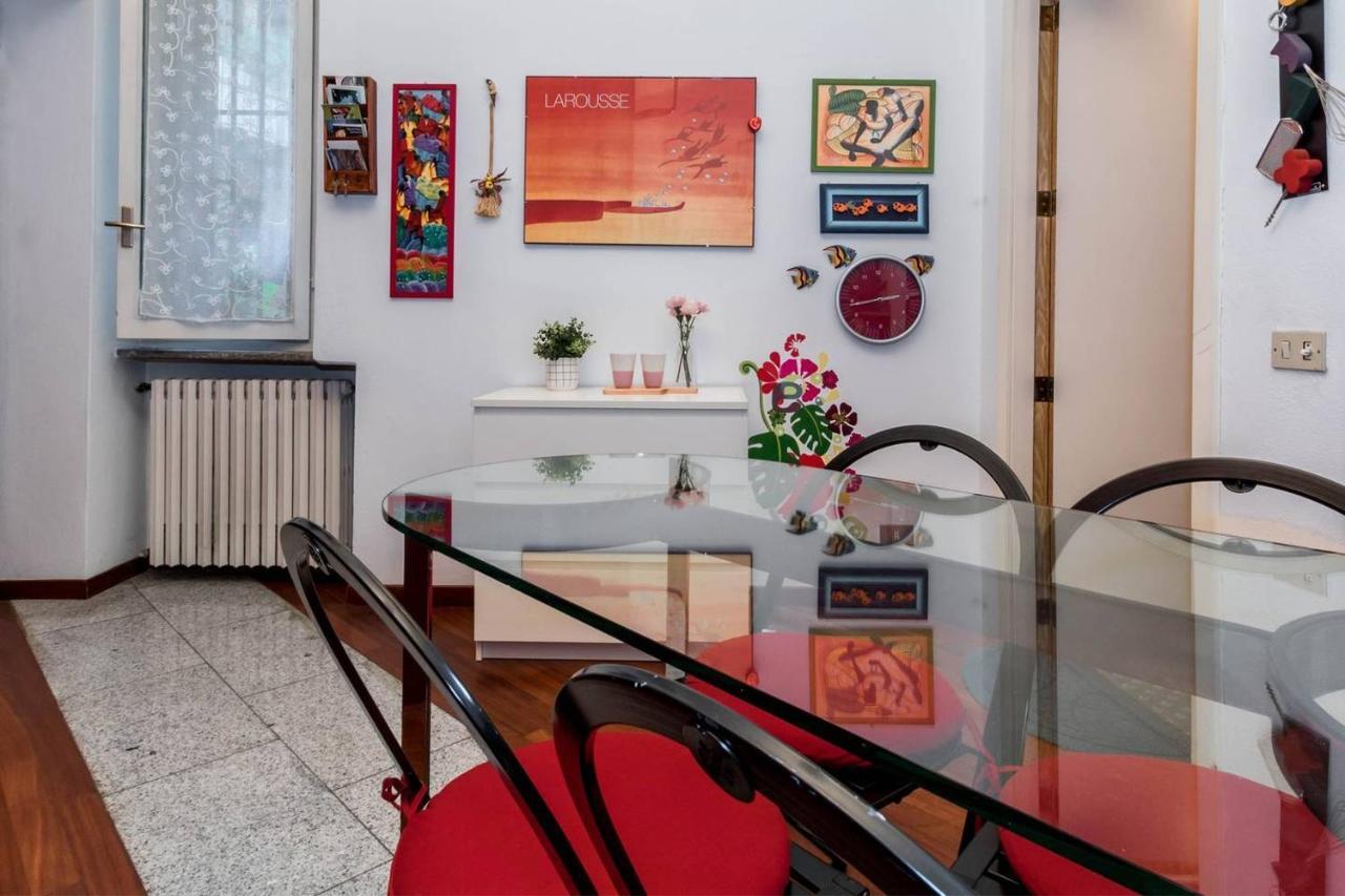 Joivy Charming Apt With Terrace In The Very Heart Of Milán Exterior foto